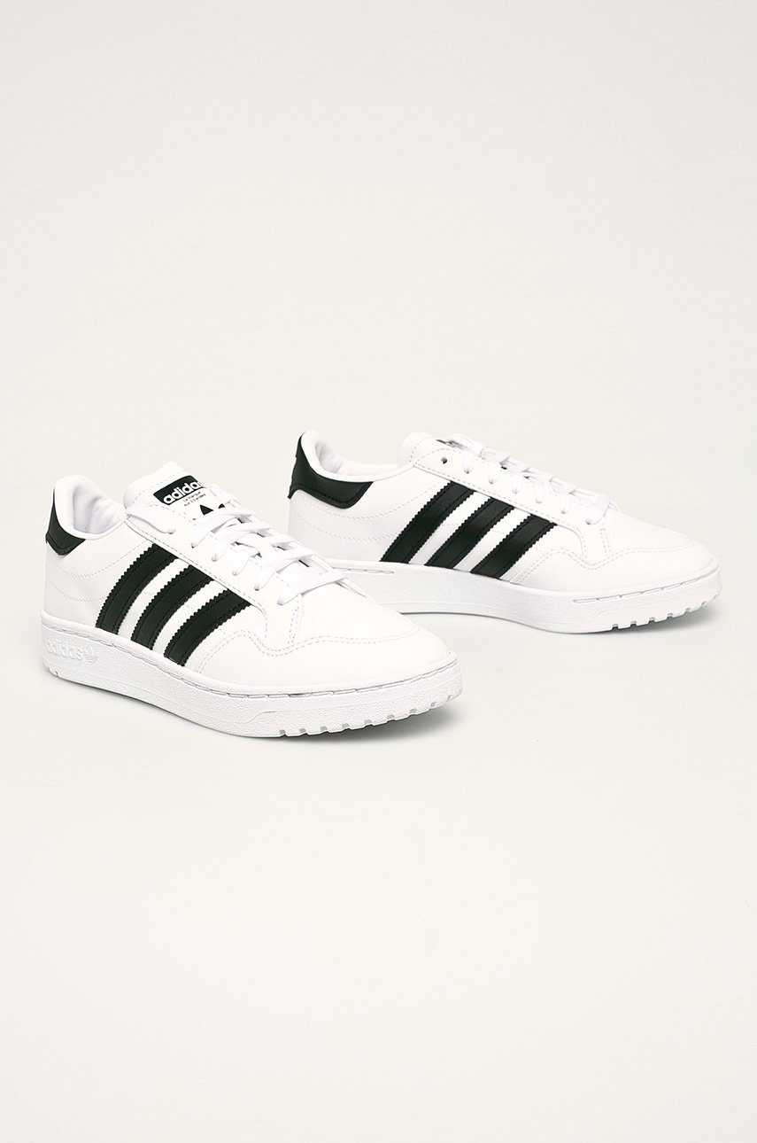 

adidas Originals - Детские кроссовки Team Court EF6815