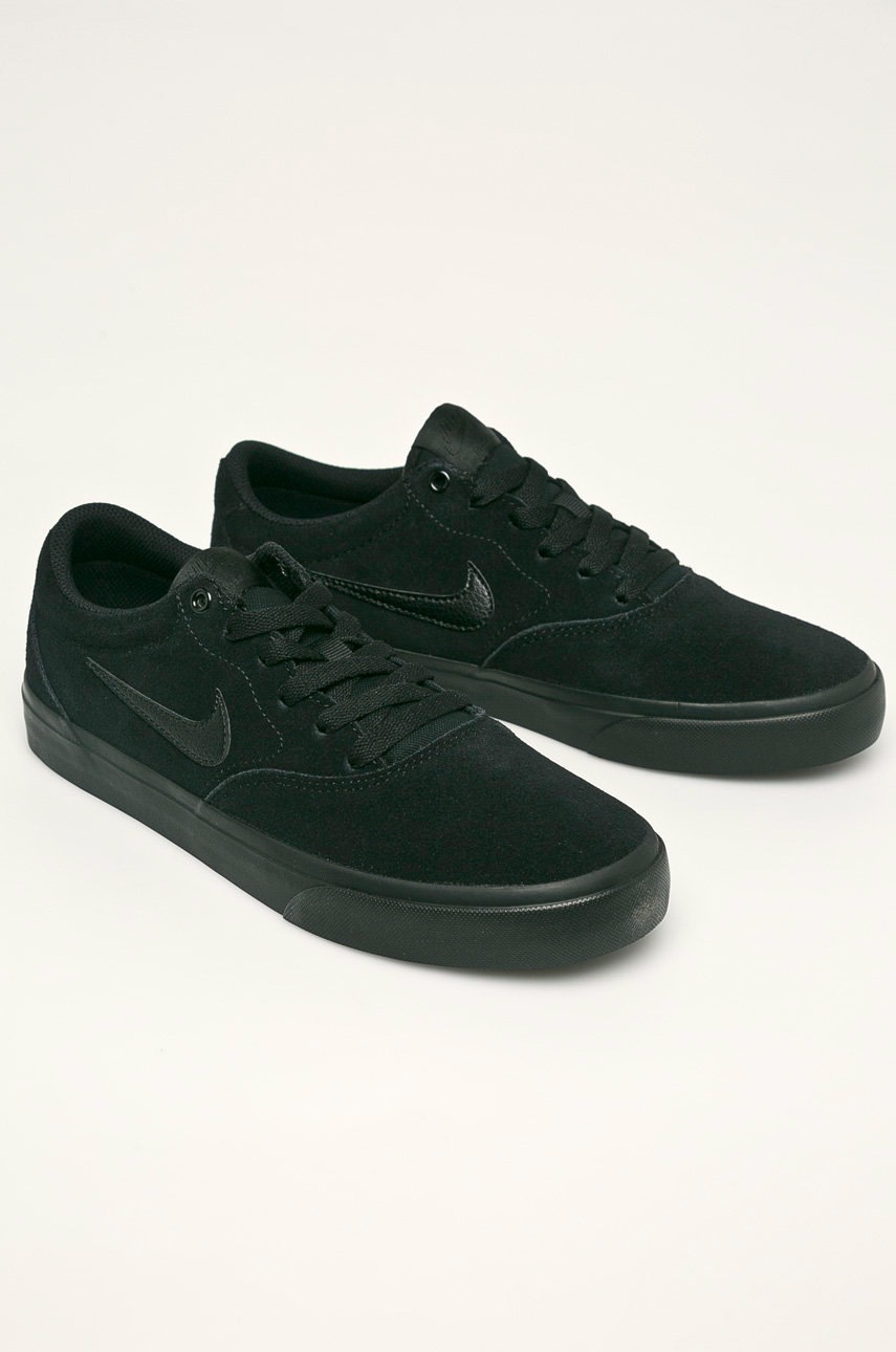 

Nike - Кожаные кроссовки SB CHARGE SUEDE