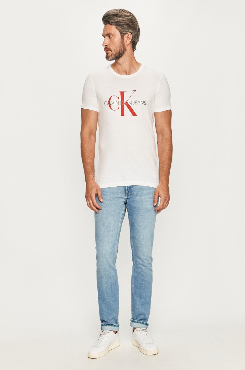 

Calvin Klein Jeans - Футболка