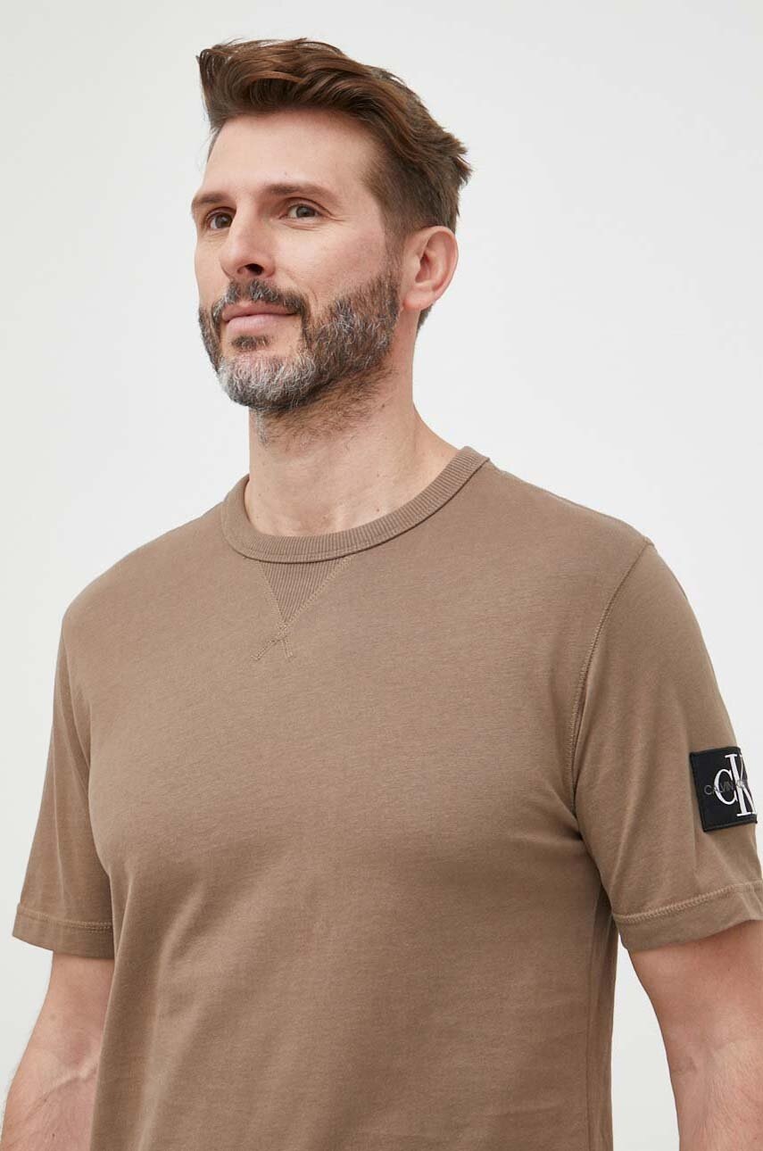 

Calvin Klein Jeans Тениска, Кафяв