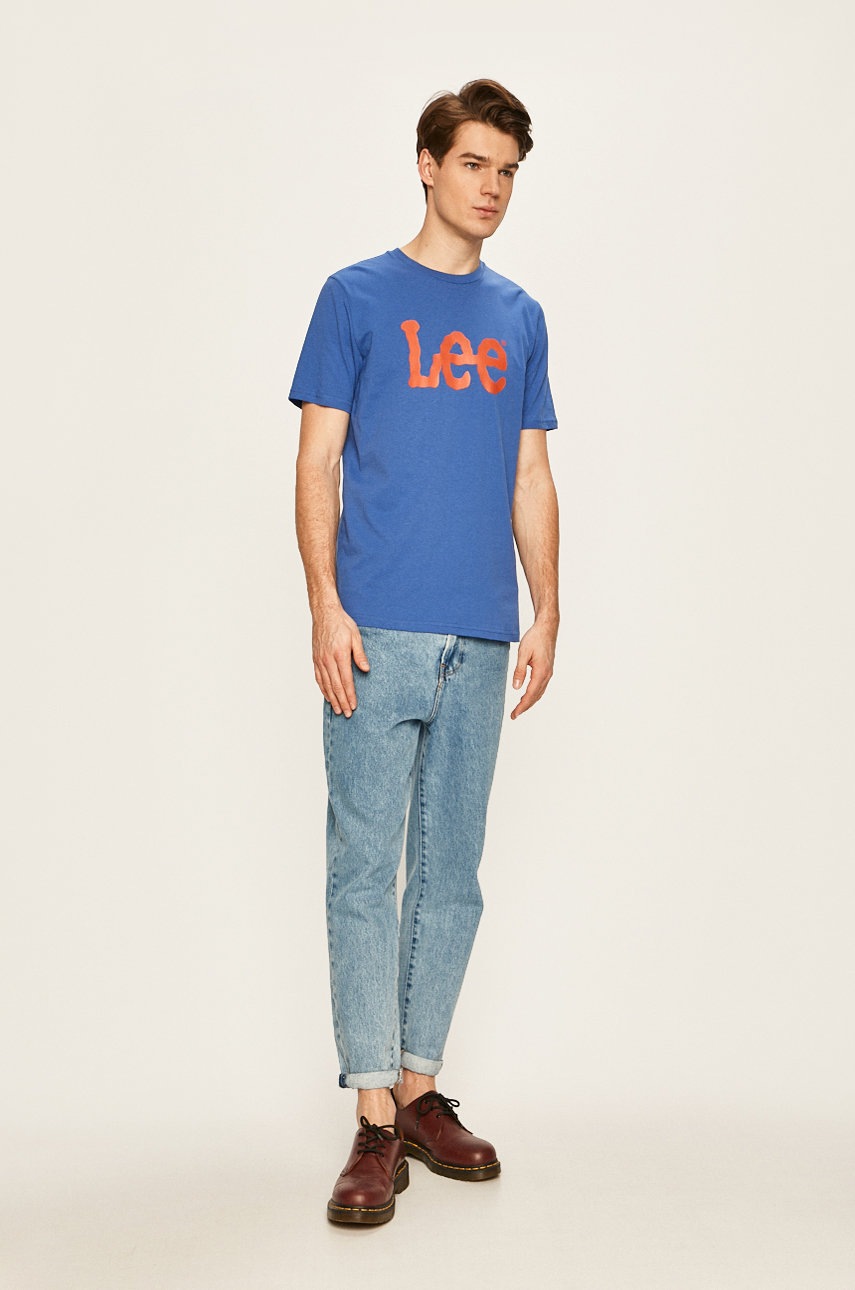

Lee - Футболка