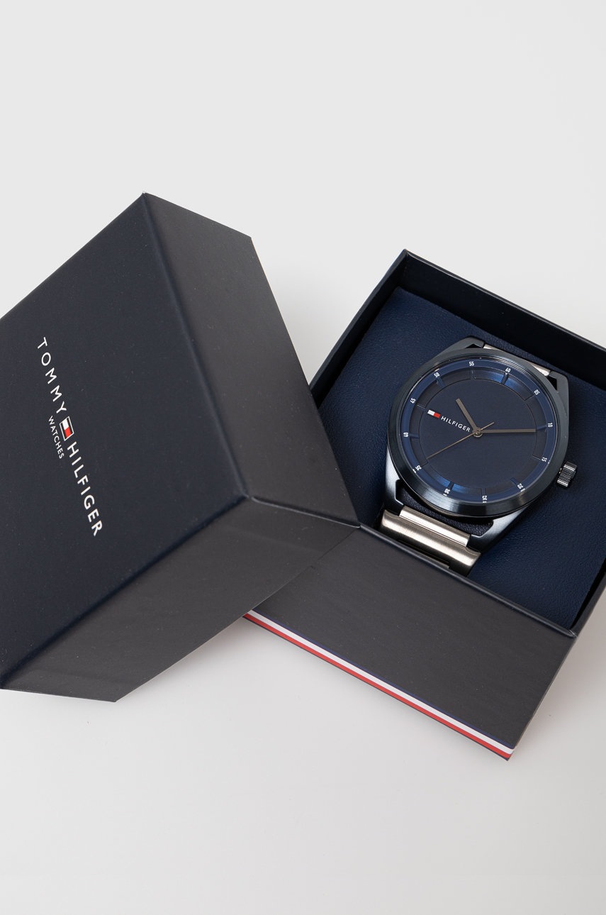 

Tommy Hilfiger - Годинник