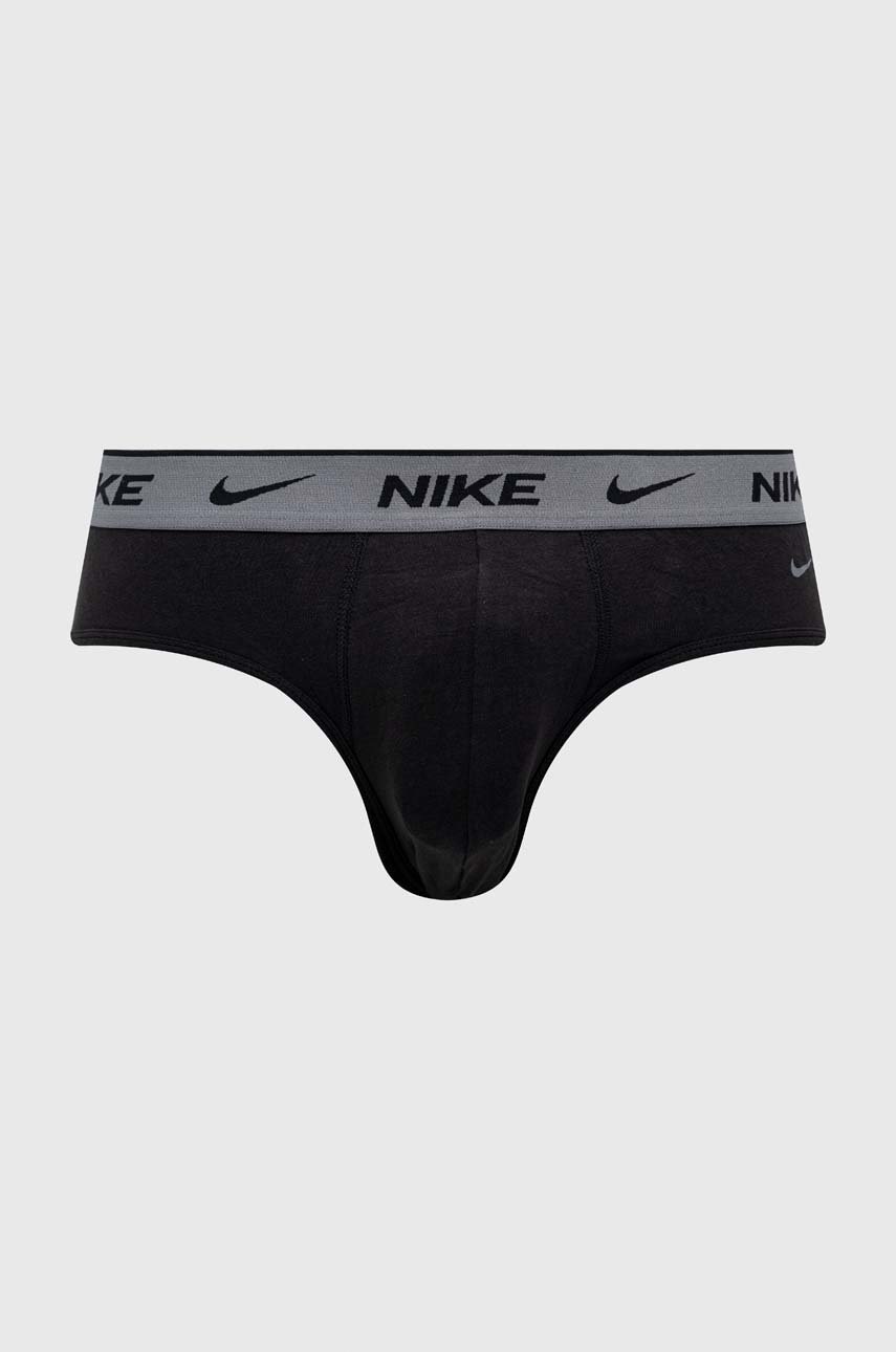 

Слипы Nike мужские цвет чёрный
