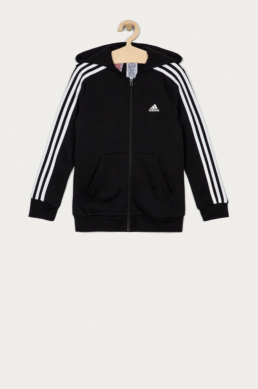 Кофта adidas с аппликацией Кофта adidas с аппликацией