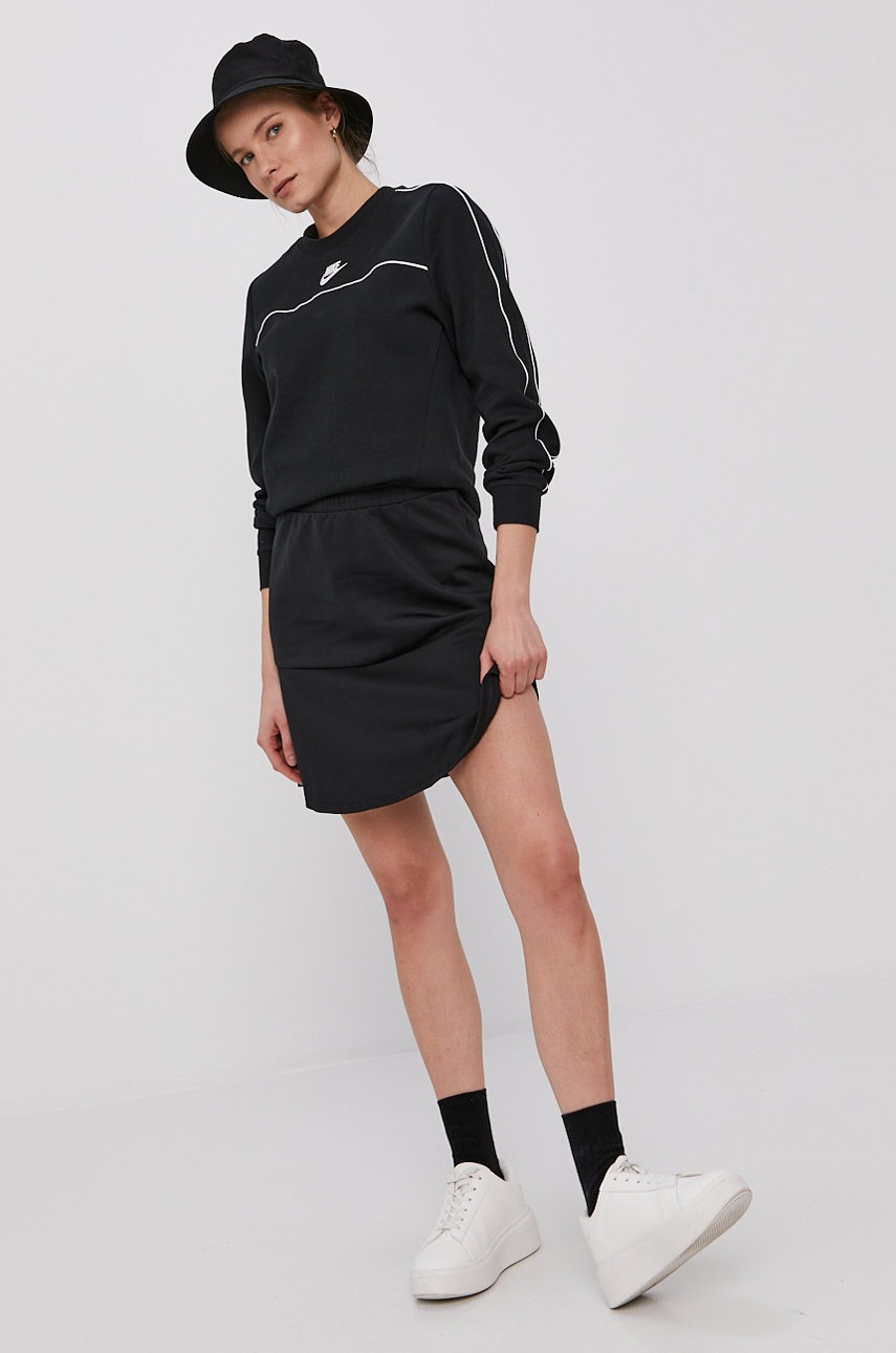 

Кофта Nike Sportswear женская цвет чёрный гладкая