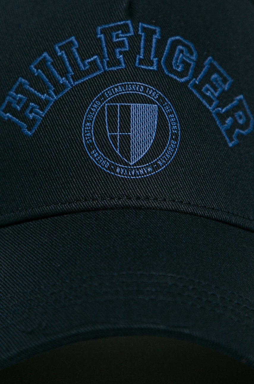 

Tommy Hilfiger - Кепка