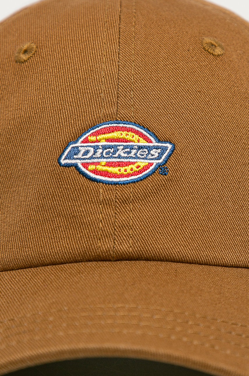 

Кепка Dickies цвет коричневый с аппликацией