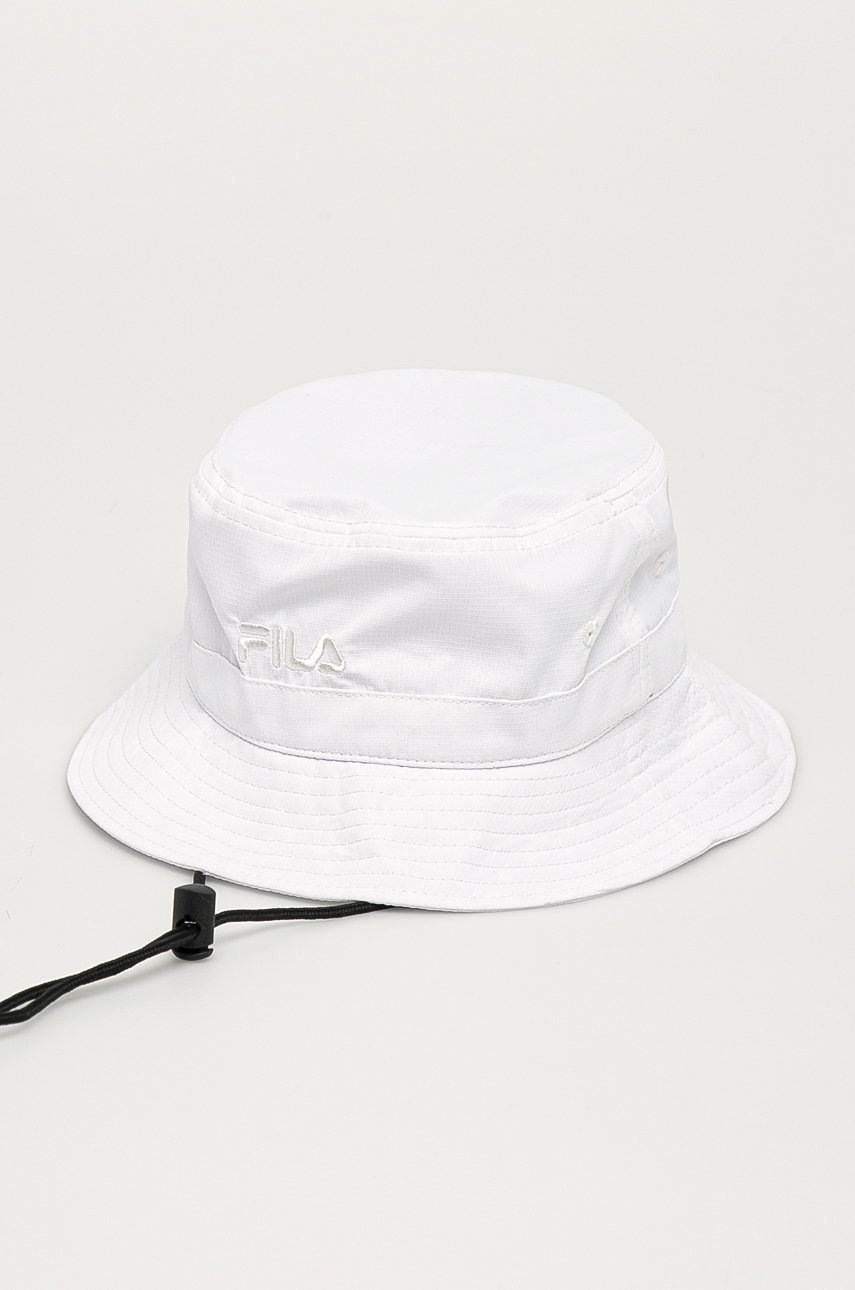 

Капела Fila в бяло, Бял