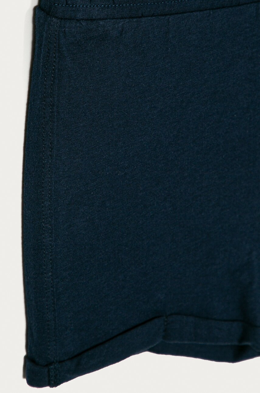 

1162940