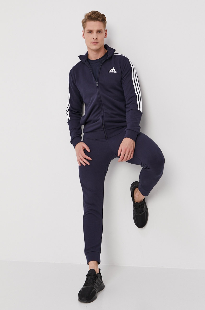

Спортивний костюм adidas чоловічий колір синій