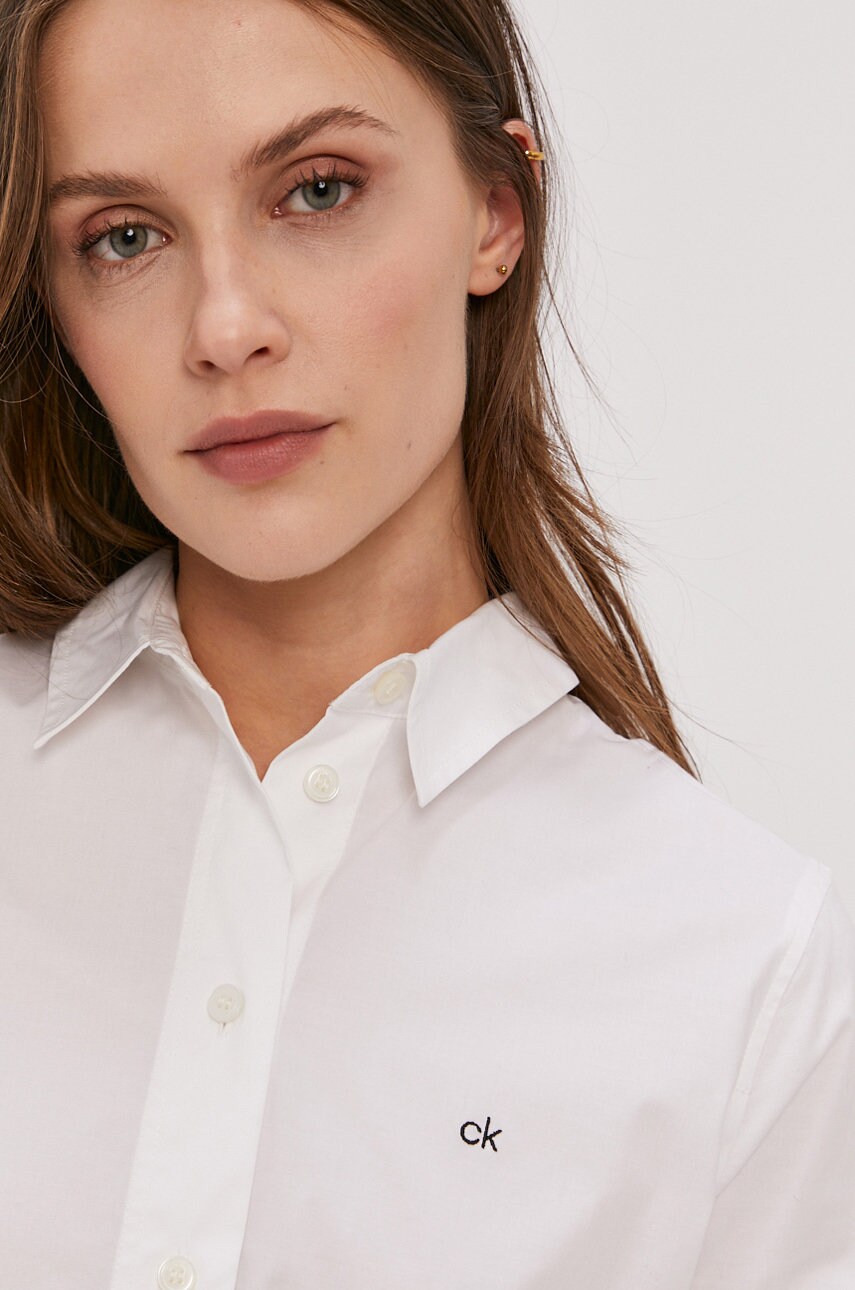 

Рубашка Calvin Klein женская цвет белый regular классический воротник