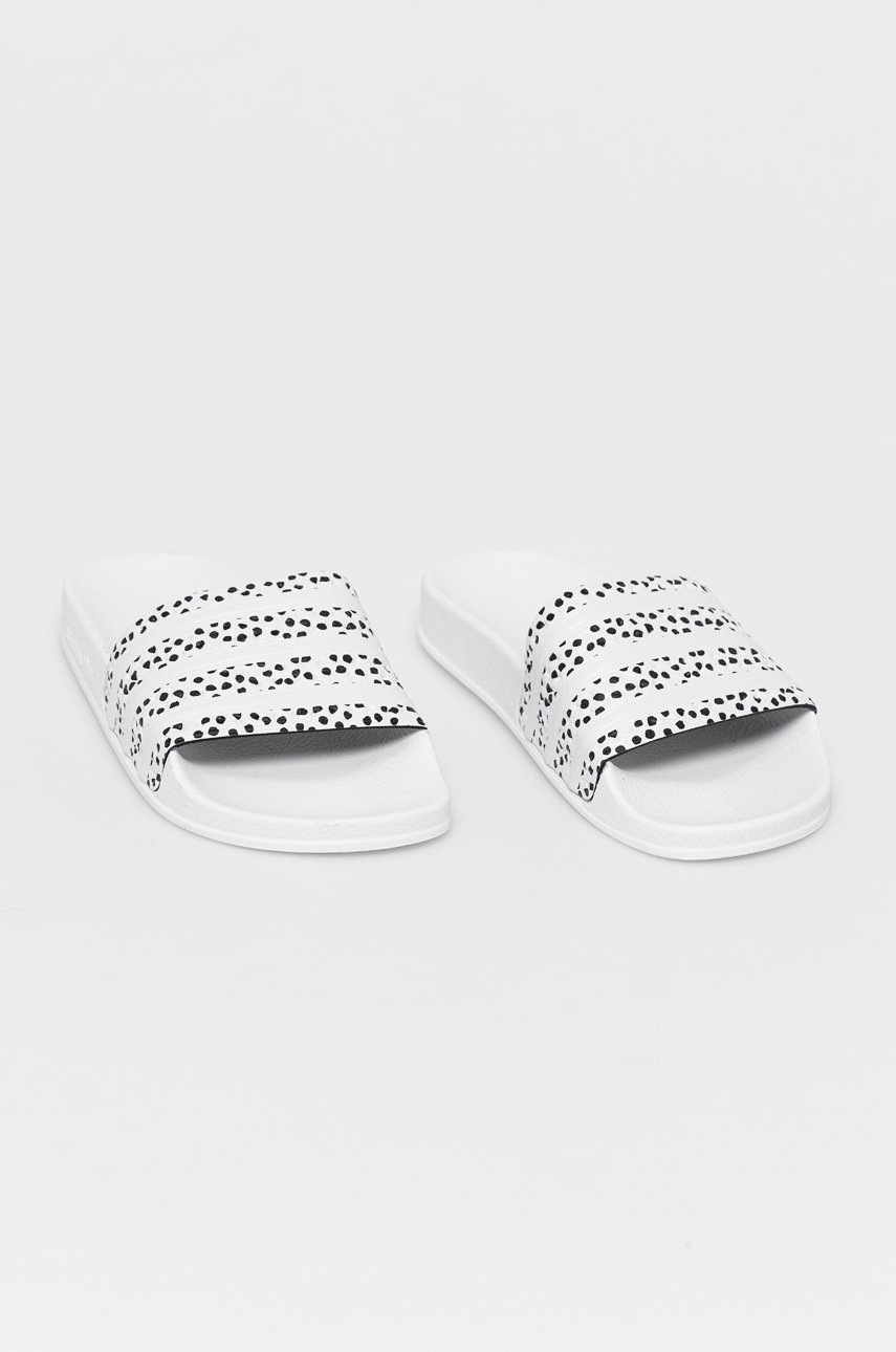 

Шльопанці adidas Originals жіночі колір білий