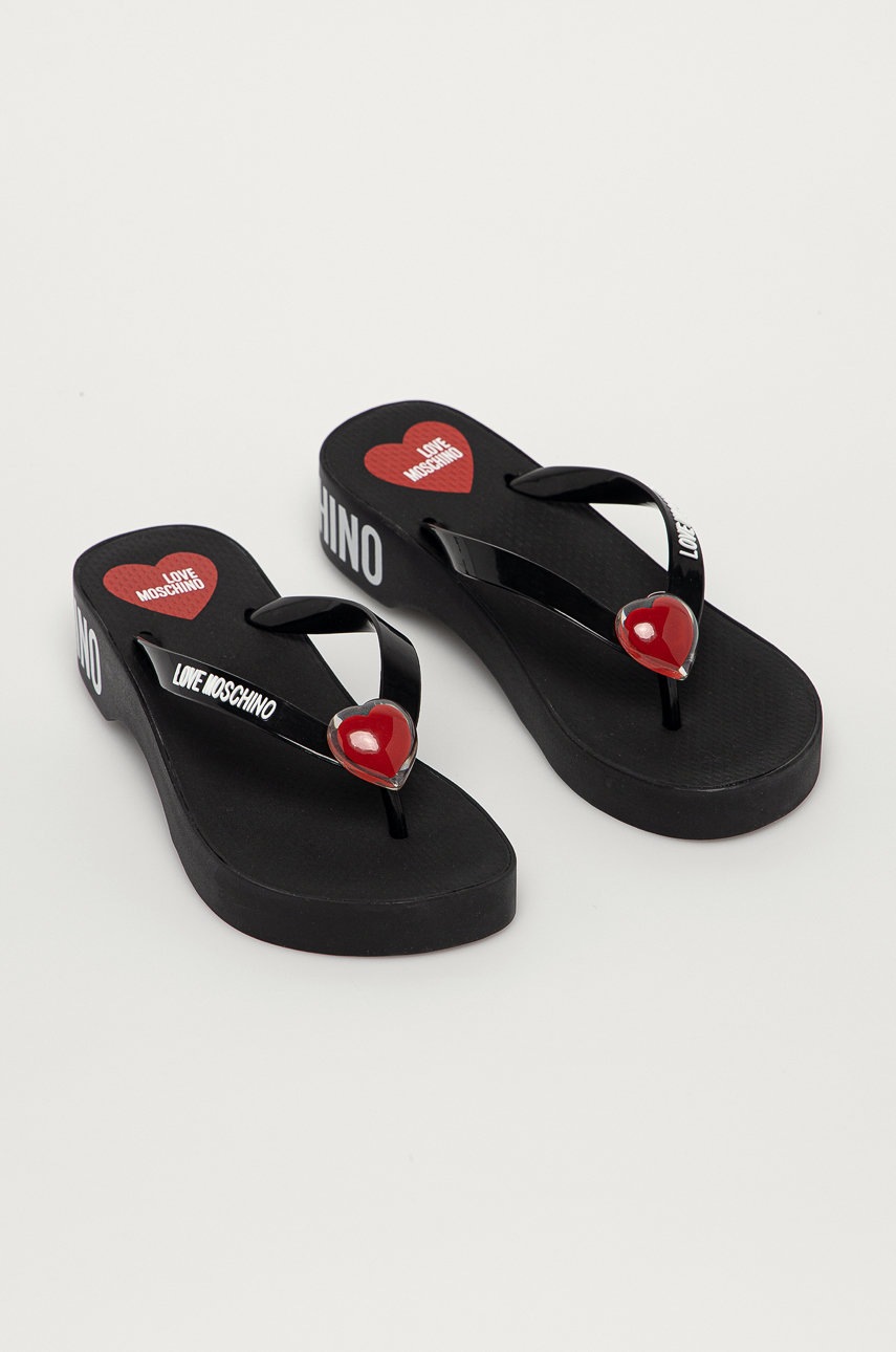 

Love Moschino - В'єтнамки