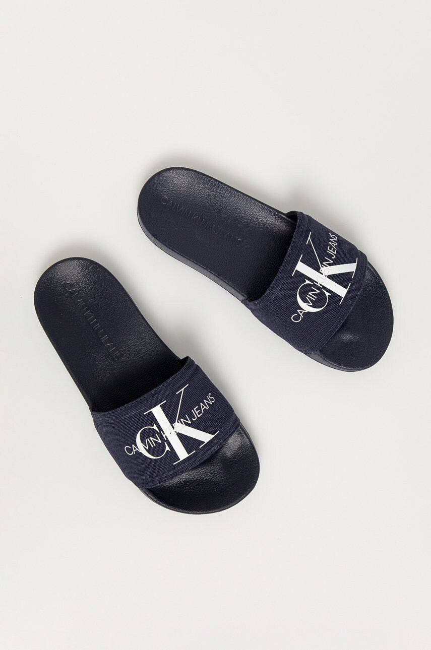 

Calvin Klein Jeans - Шлепанцы