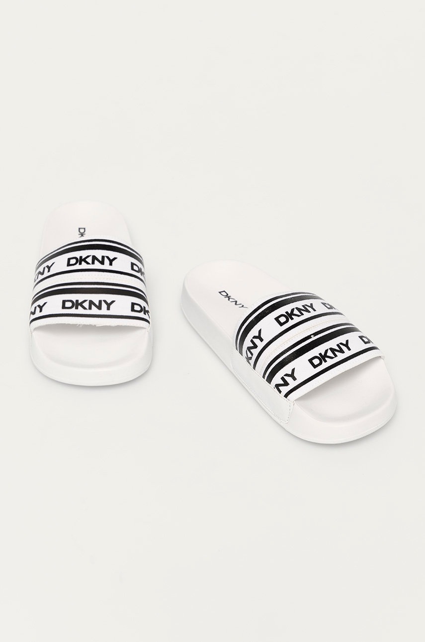 

Шлепанцы Dkny женские цвет белый