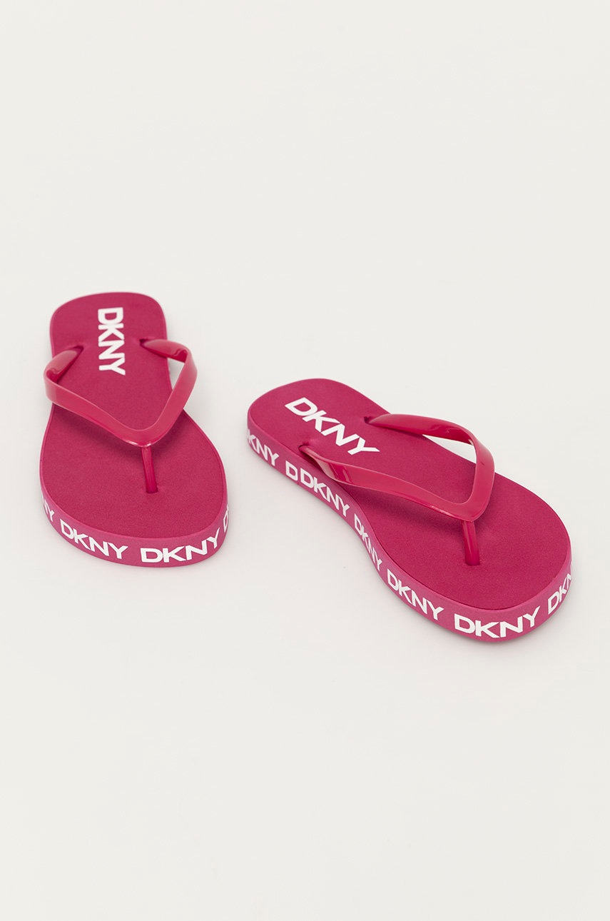 

Вьетнамки Dkny женские цвет розовый на плоском ходу