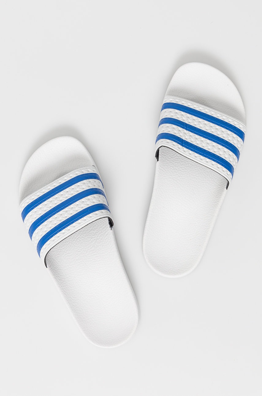 

Шлепанцы adidas Originals Adilette женские цвет белый