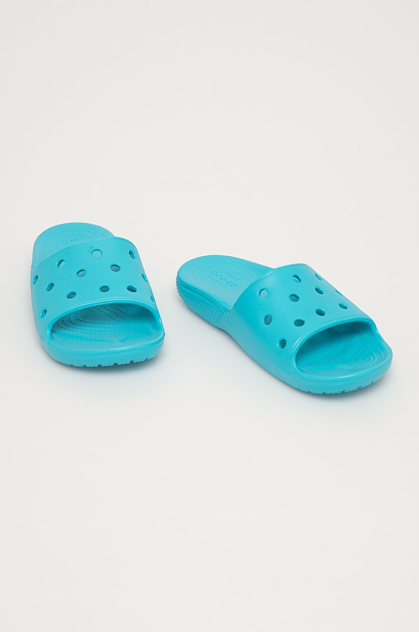 

Детские шлепанцы Crocs