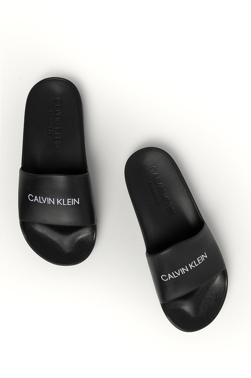 

Calvin Klein - Шлепанцы