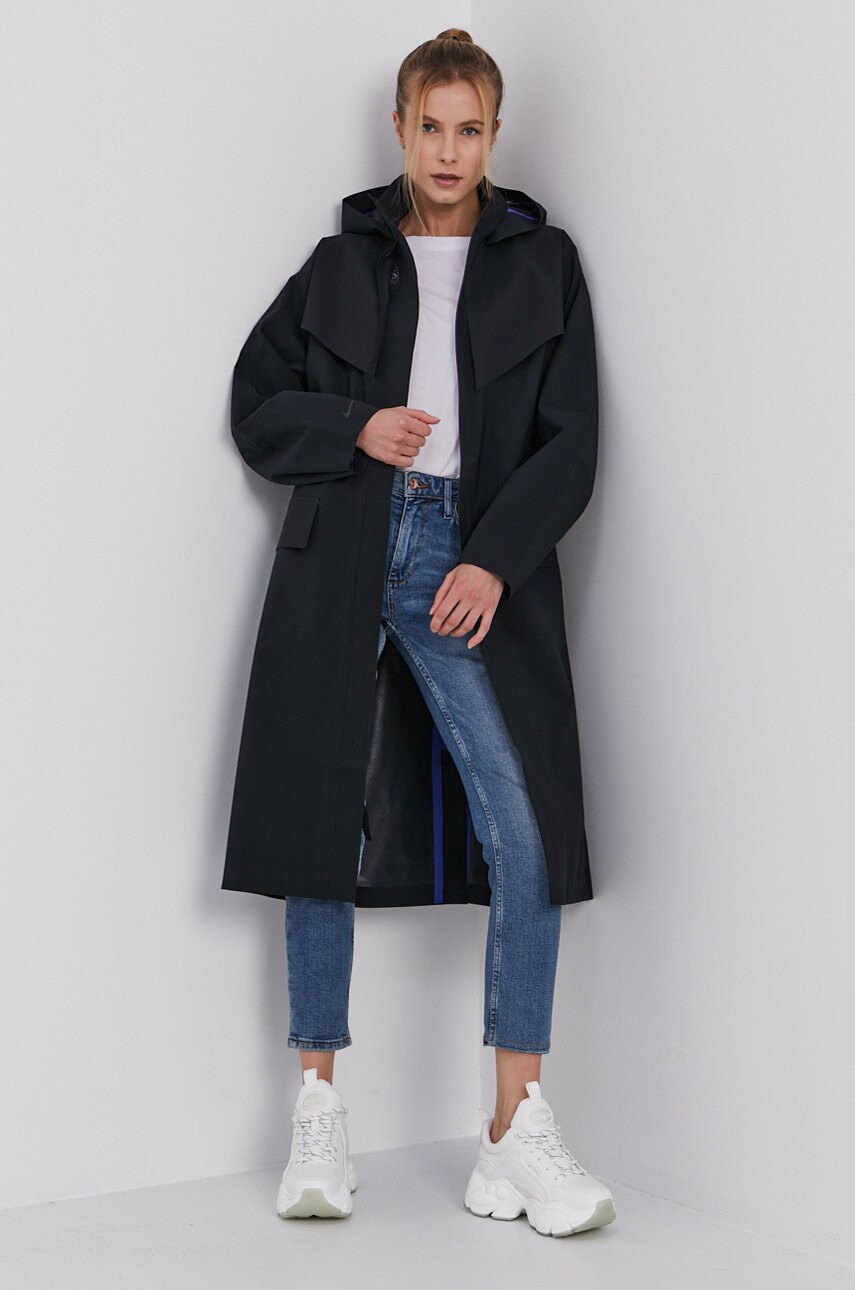 

Куртка Nike Sportswear жіноча колір чорний перехідна oversize