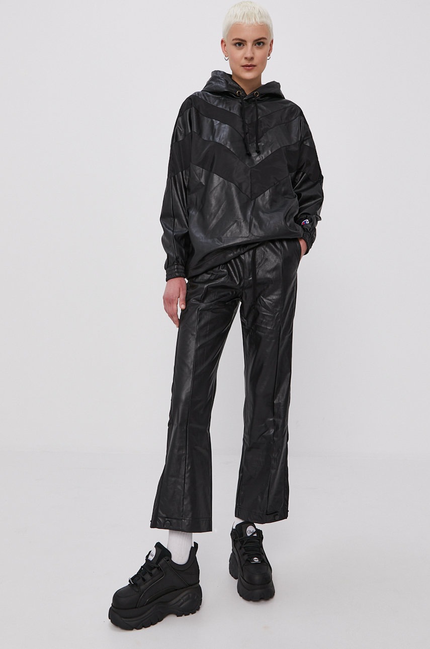 

Куртка Champion 113573 женская цвет чёрный переходная oversize