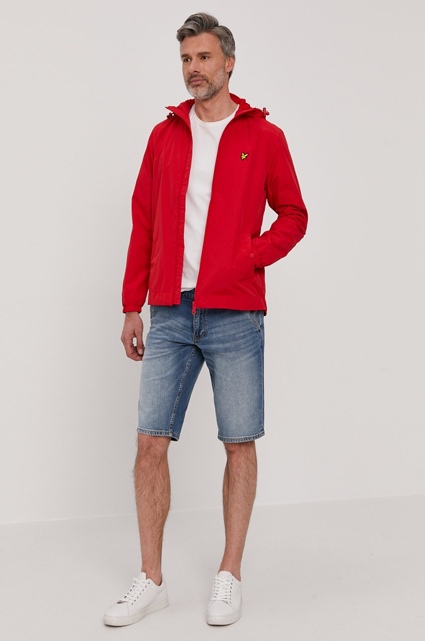 

Куртка Lyle & Scott чоловіча колір червоний перехідна