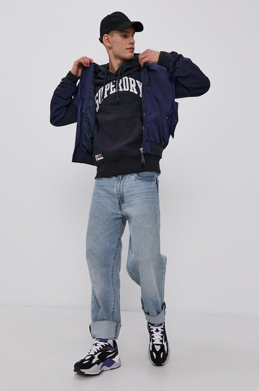 

Куртка Superdry чоловіча колір синій перехідна