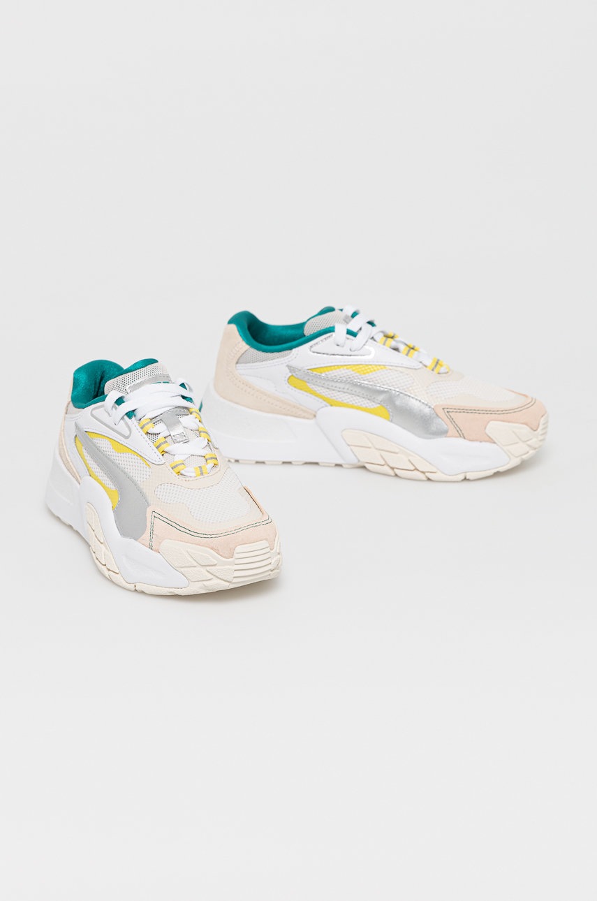 

Черевики Puma 375121 колір жовтий на плоскому ходу