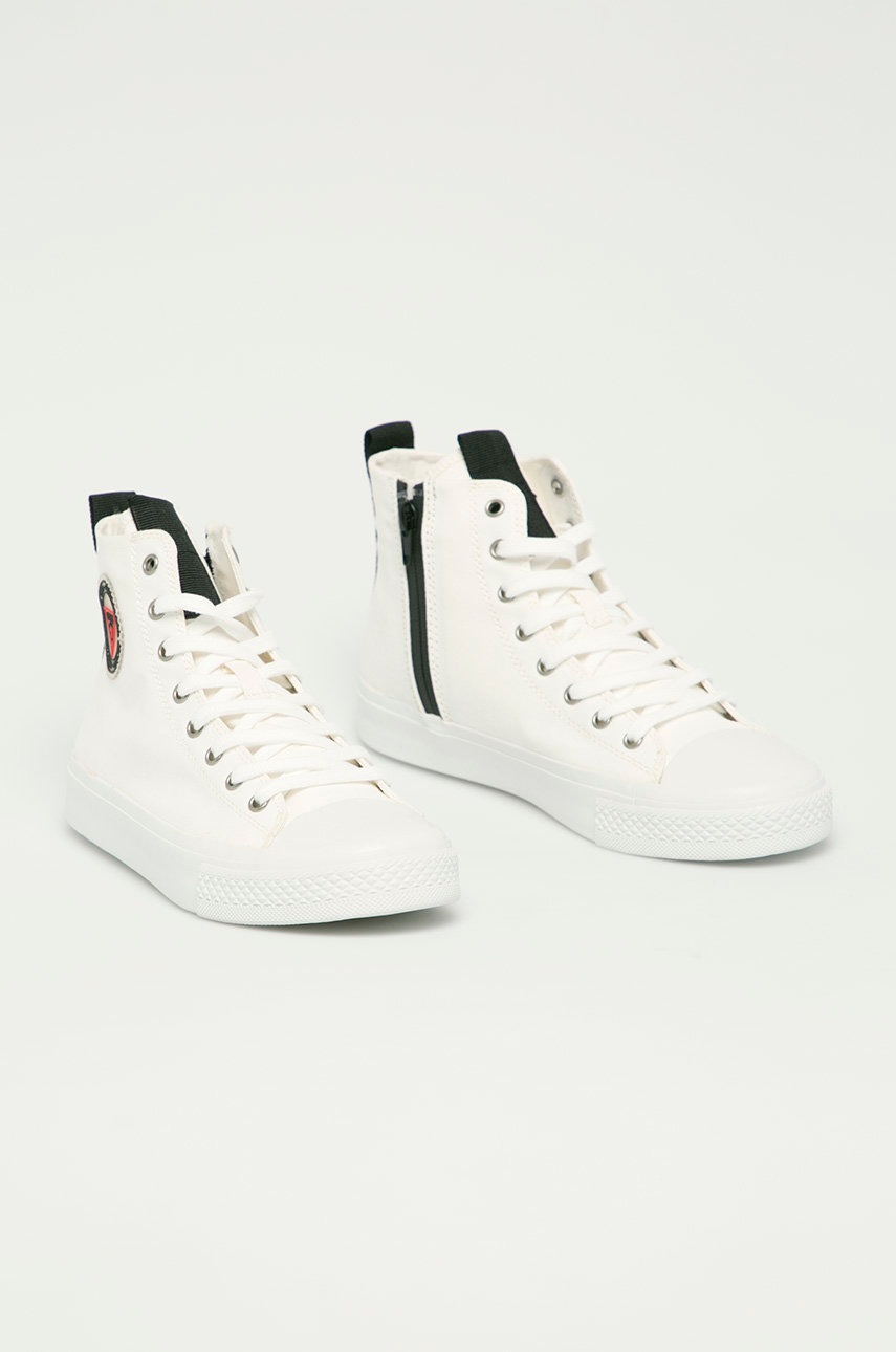

Guess - Кеды