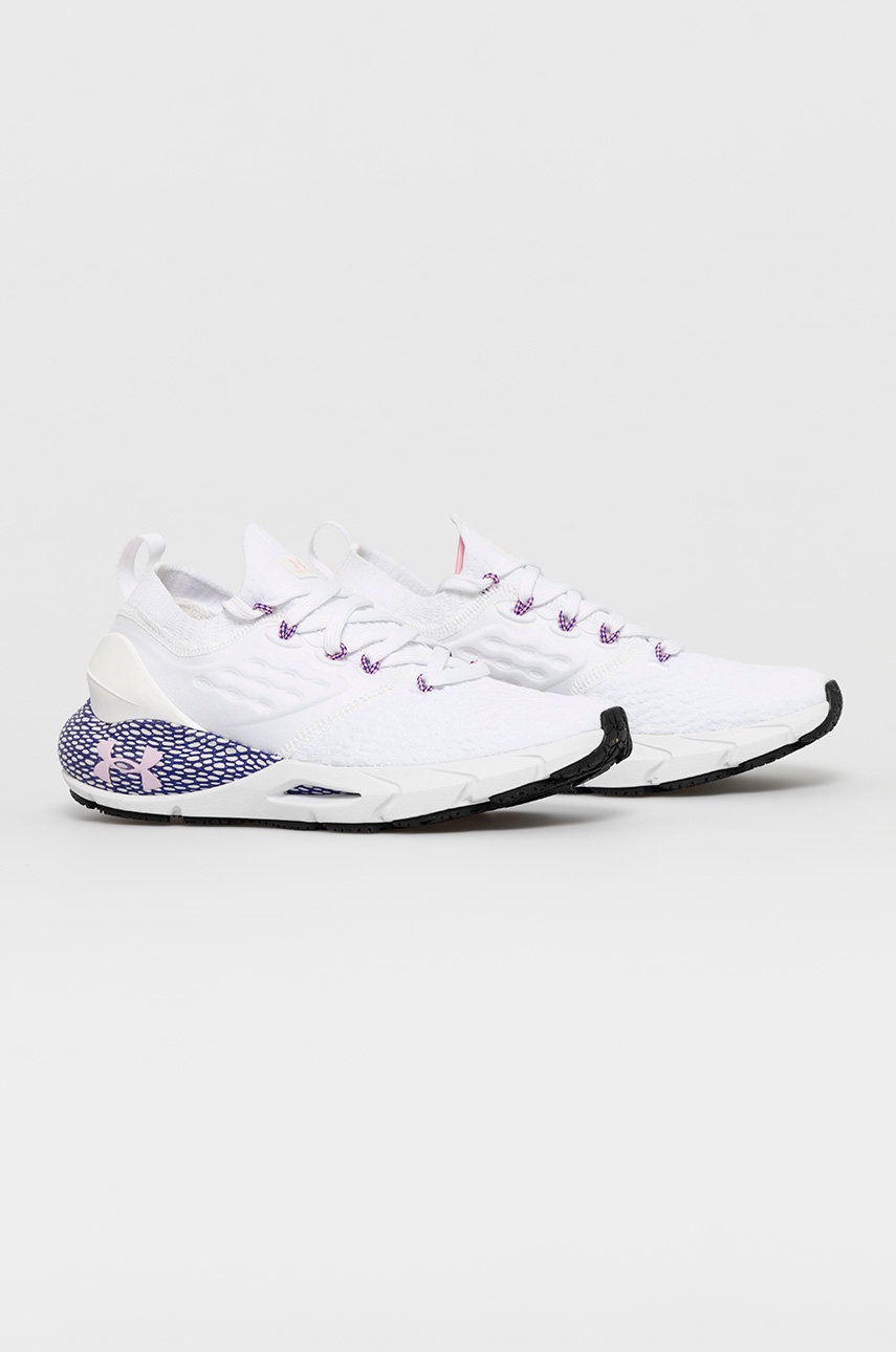 

Ботинки Under Armour 3023021 цвет белый