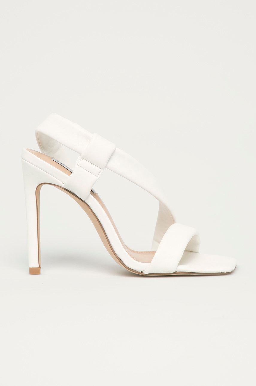 

Steve Madden - Сандали Sizzlin, Бял
