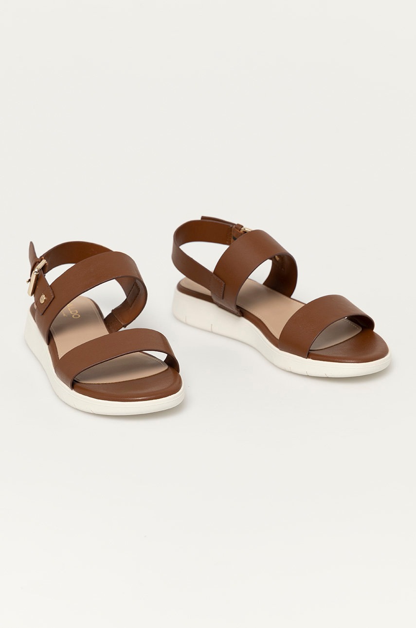 

Сандалі Aldo жіночі колір коричневий на платформі