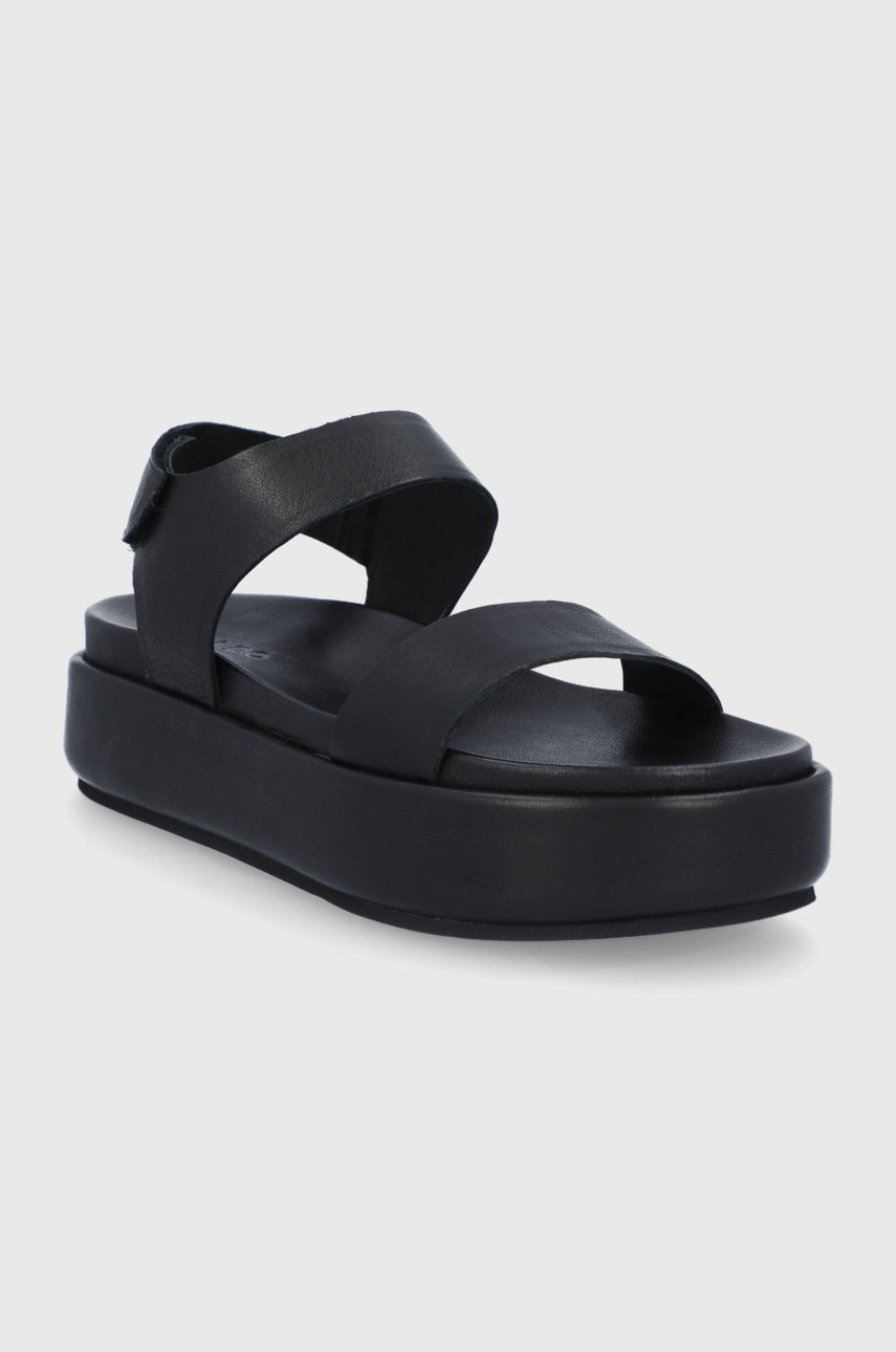 

Шкіряні сандалі Aldo Acowen жіночі колір чорний на платформі