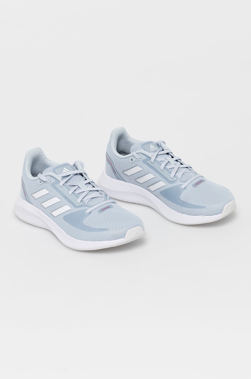 

Ботинки adidas Runfalcon 2.0 на плоском ходу