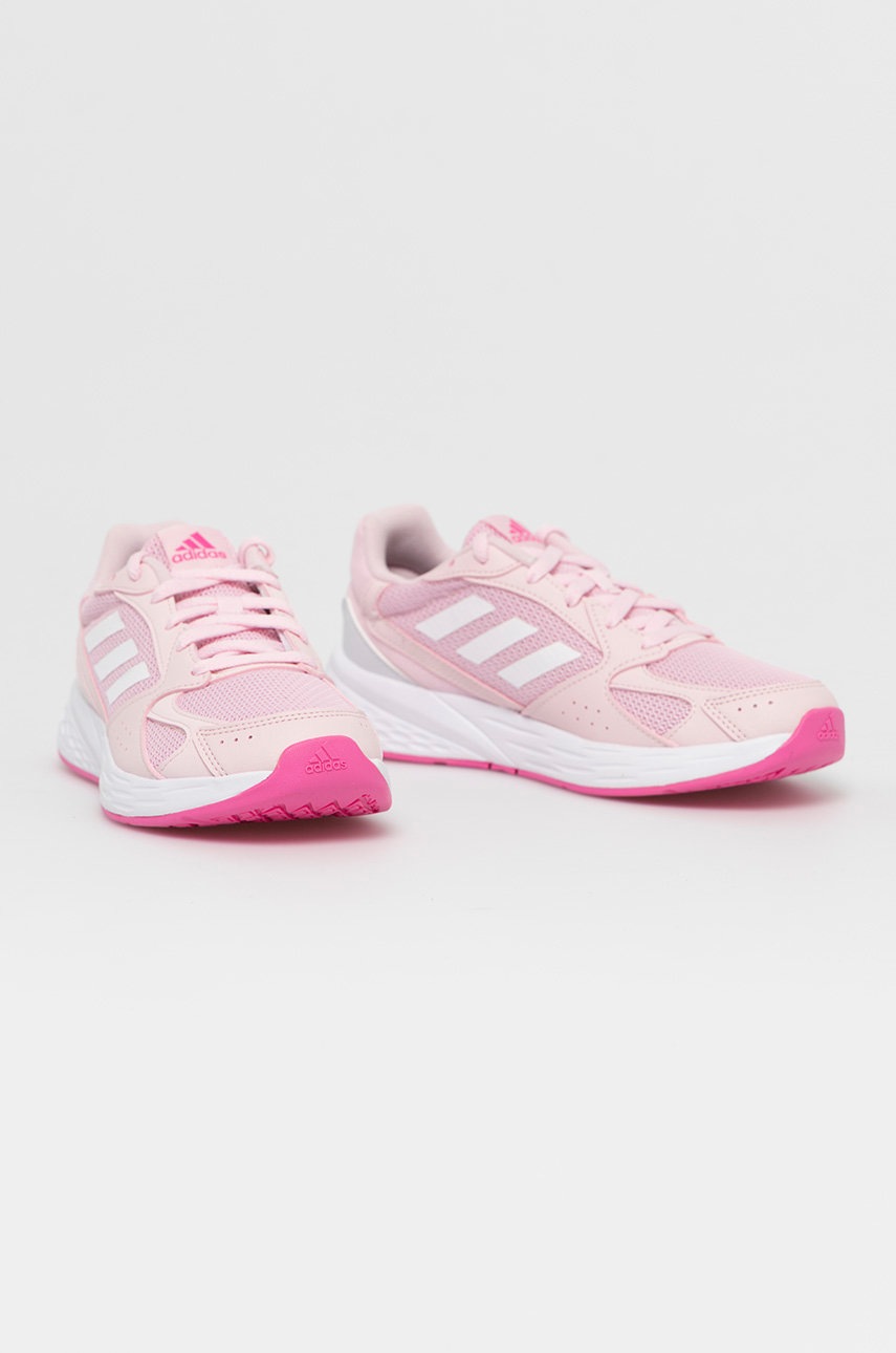

Черевики adidas колір рожевий на плоскому ходу