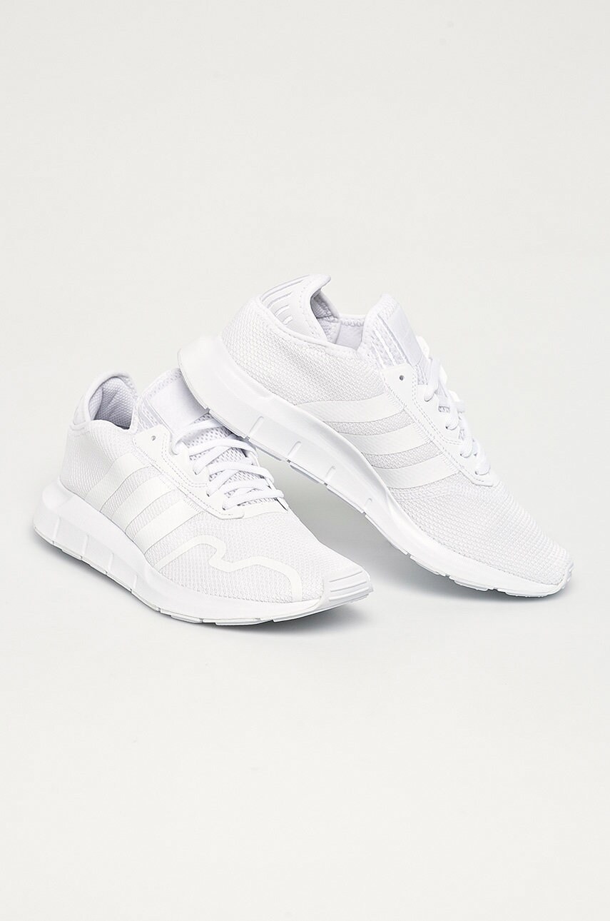 

adidas Originals - Черевики Swift Run X