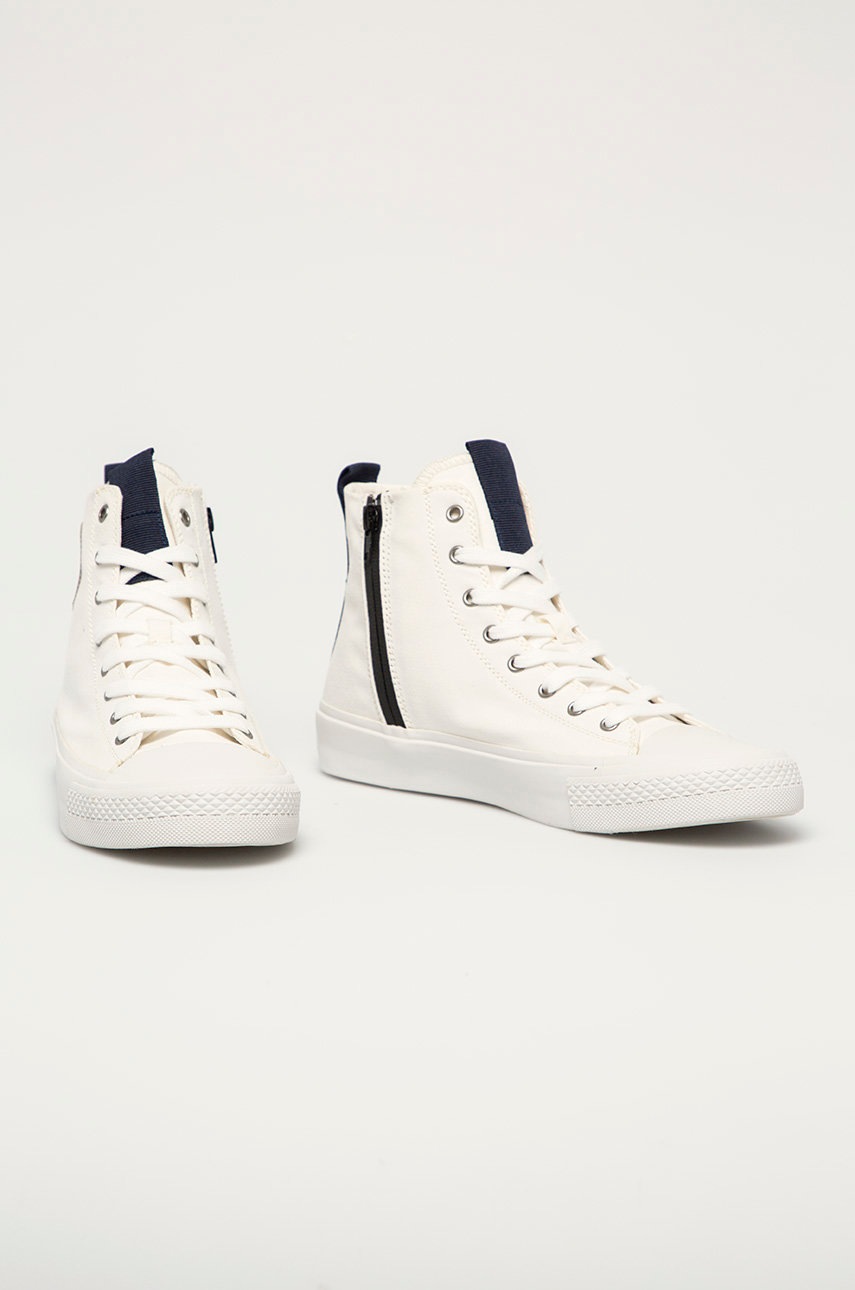 

Guess - Кеды