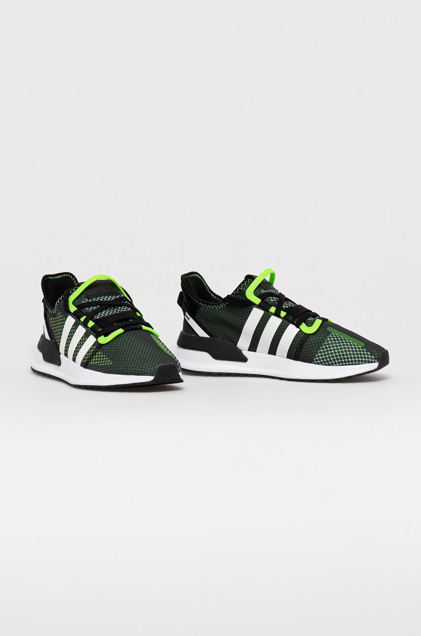 

Ботинки adidas Originals