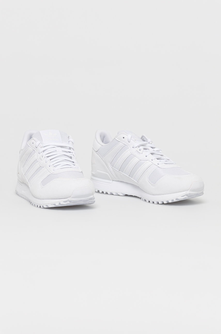 

Ботинки adidas Originals ZX 700 цвет белый