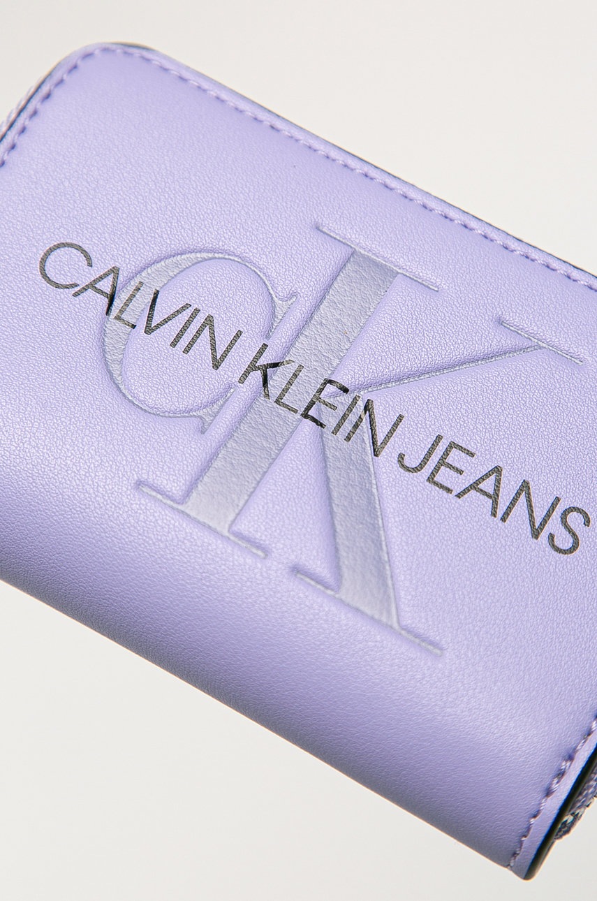 

Calvin Klein Jeans - Кошелек
