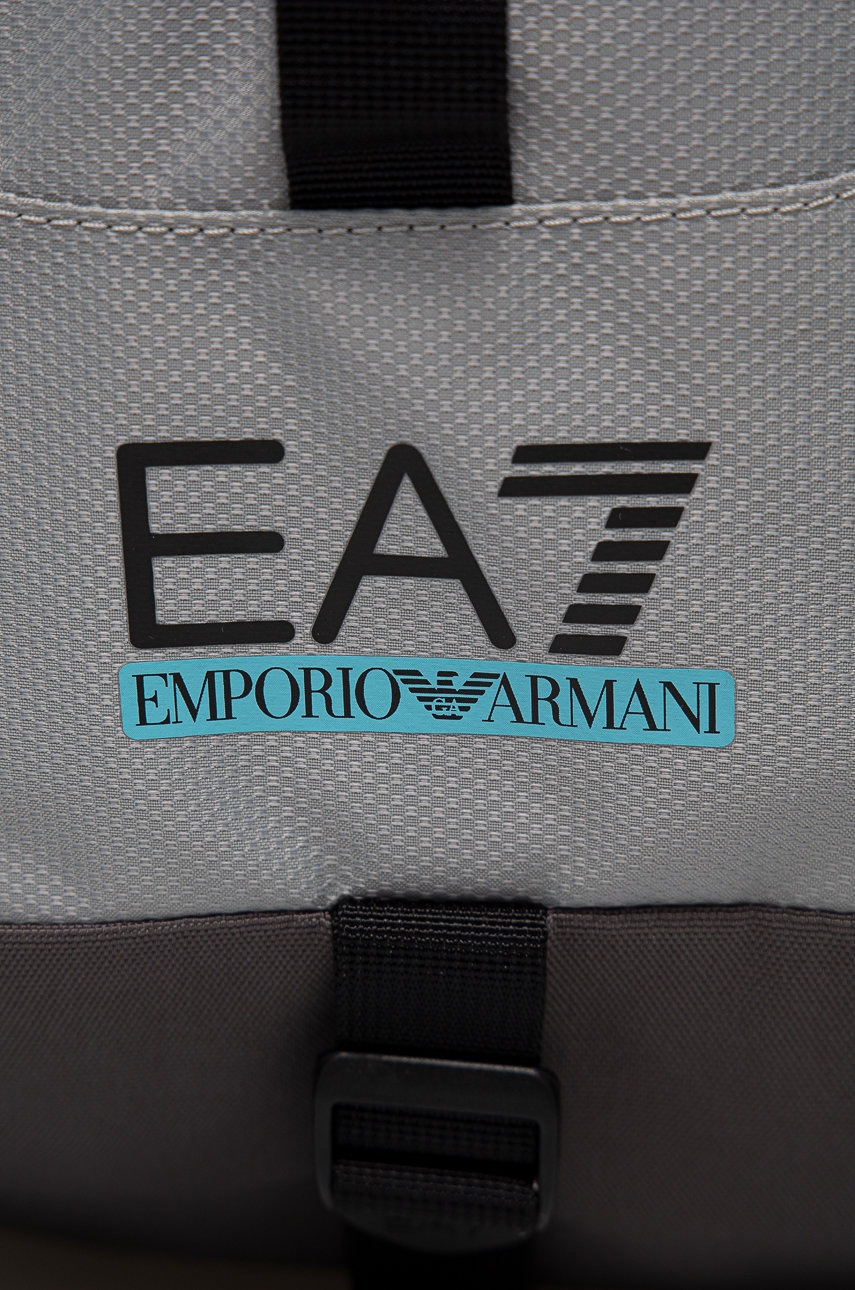 

Рюкзак EA7 Emporio Armani чоловічий колір сірий великий гладкий