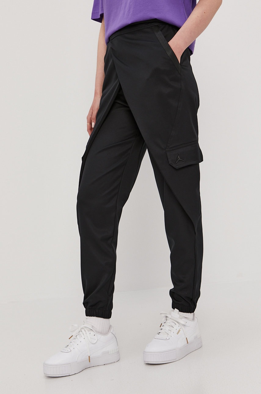 Jordan Spodnie damskie kolor czarny joggery high waist