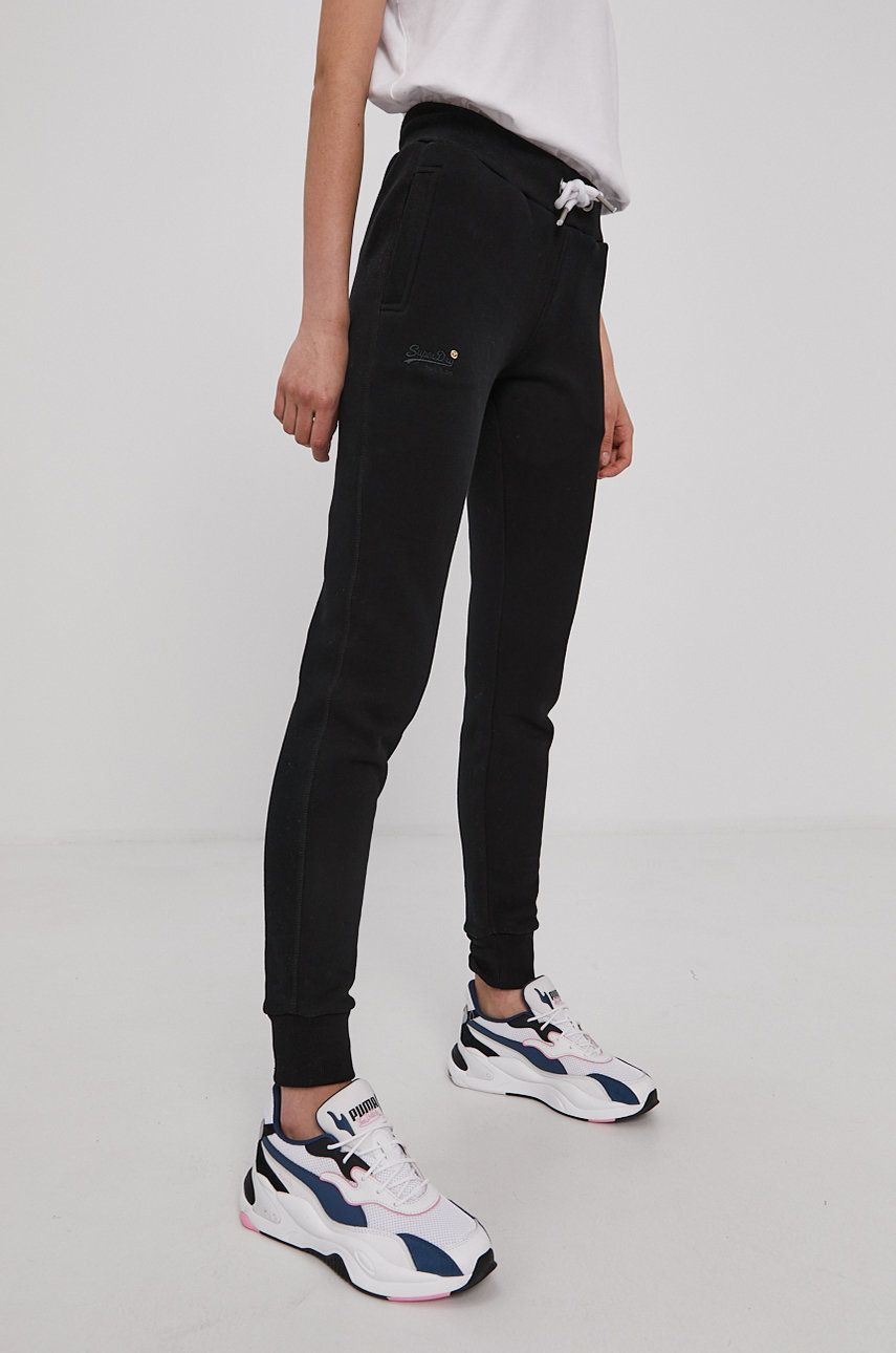 Superdry Pantaloni femei, culoarea negru, material neted