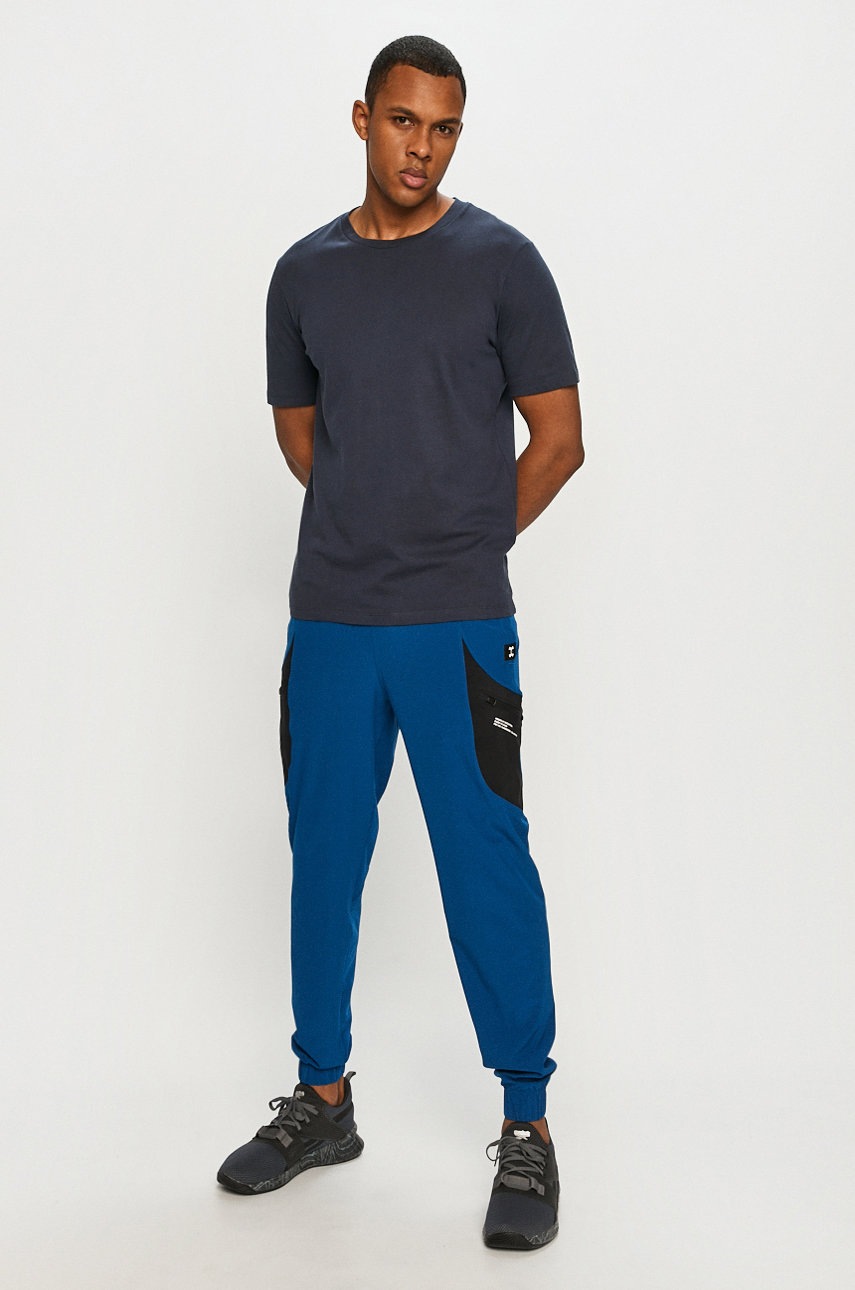 

Under Armour - Брюки