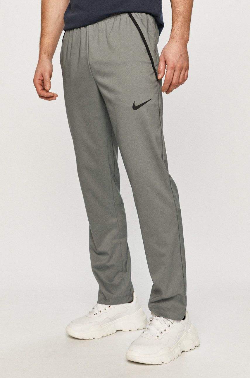 Nike – Pantaloni answear imagine noua