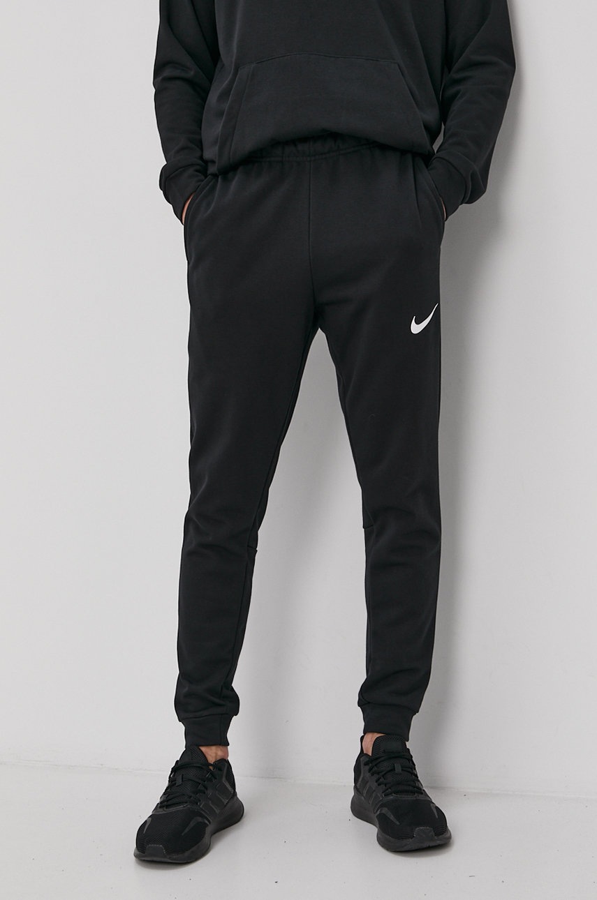 

Nike - Брюки