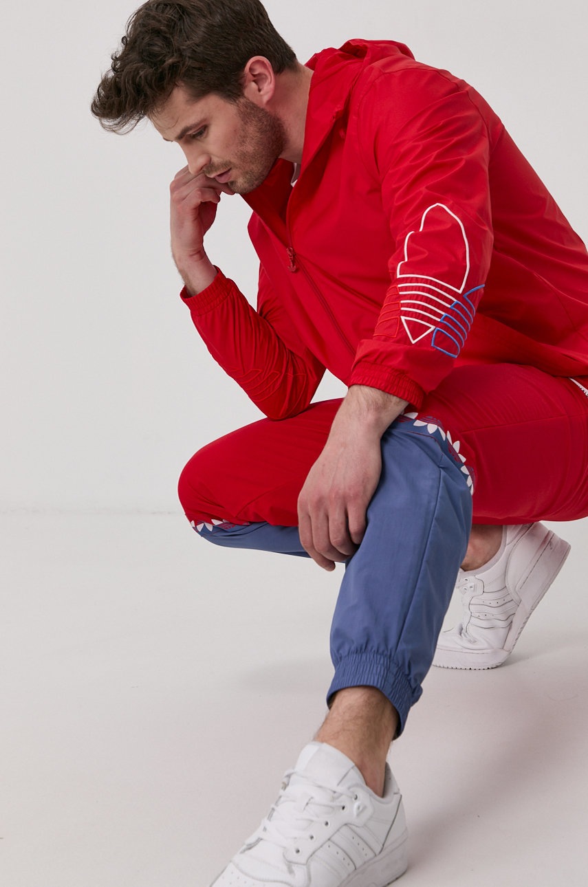 

Брюки adidas Originals мужские цвет красный с аппликацией