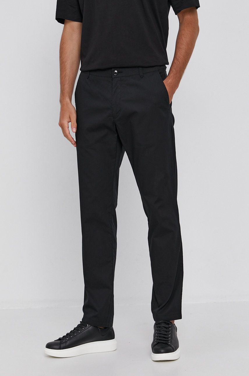 Sisley Spodnie męskie kolor czarny w fasonie chinos