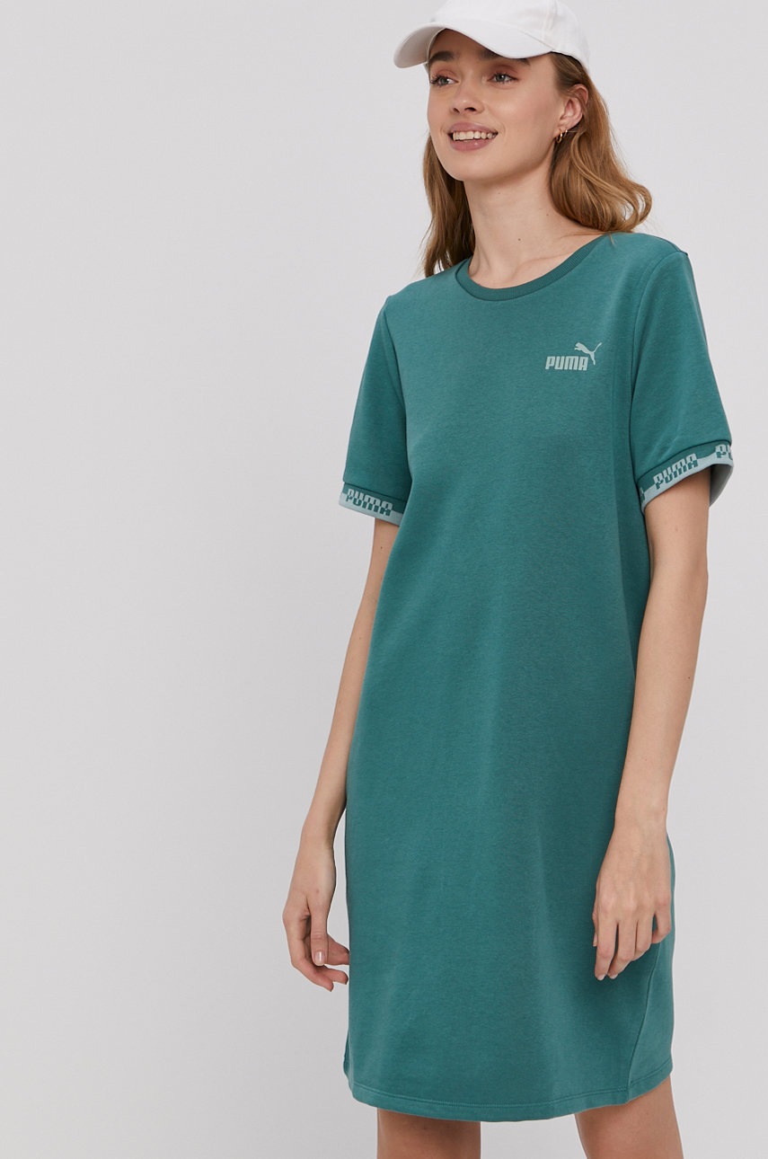 

Платье Puma