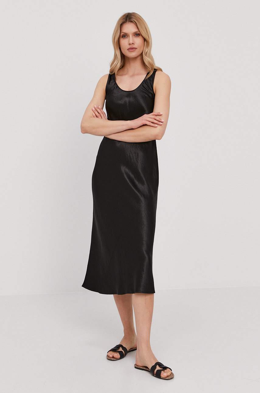 

Платье Max Mara Leisure цвет чёрный midi расклешённое
